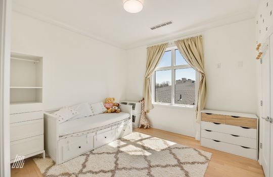 238A Washington - 25