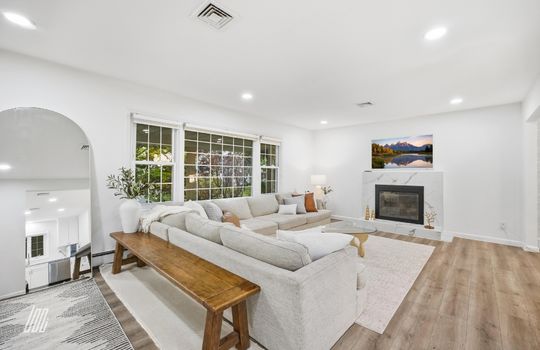 56 Northwood Ave - 04
