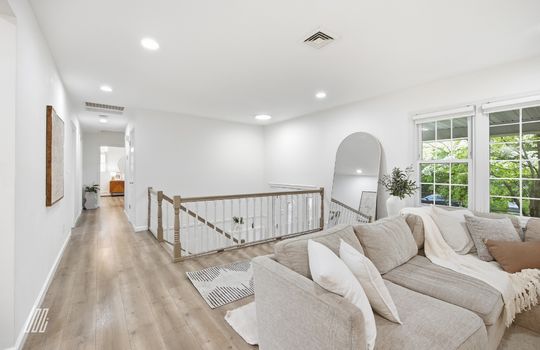 56 Northwood Ave - 14