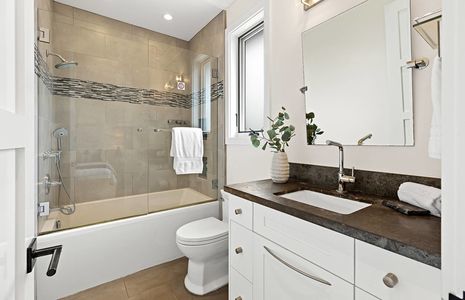 1812 Port Taggart 048