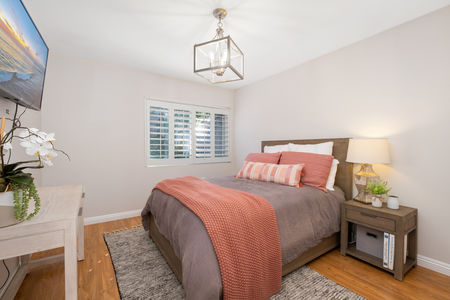 24_11220682_163978_163978-EI-124