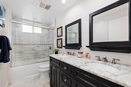 25_11220676_163978_163978-EI-125