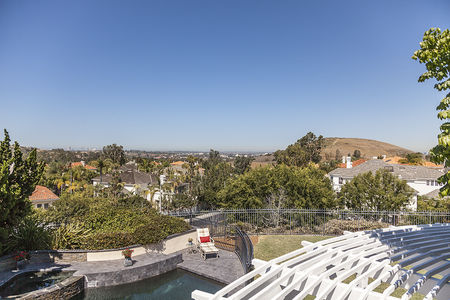 view_4