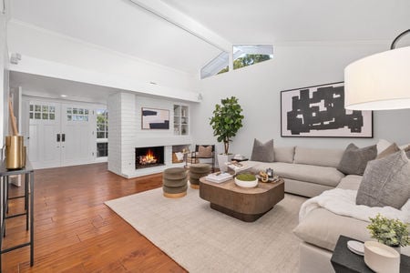 8_11481649_171038_171038-EI-108