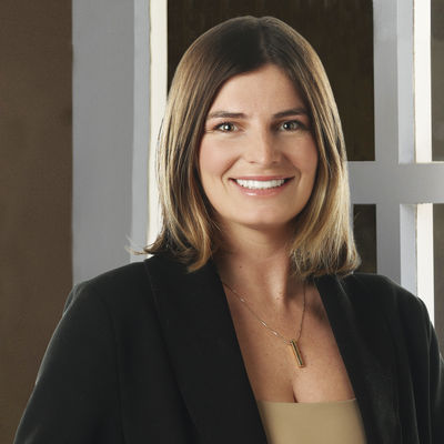 V2Allie square headshot 2024 copy