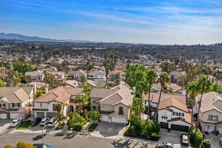 52_11676361_176961_176961-EI-152