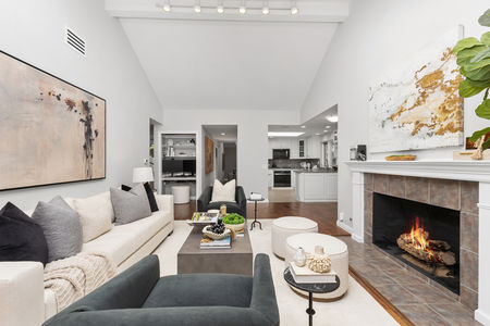 15_11894344_183129_183129-EI-115