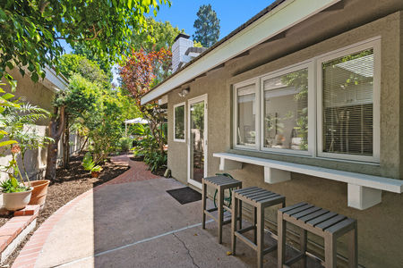 27_11894356_183129_183129-EI-127