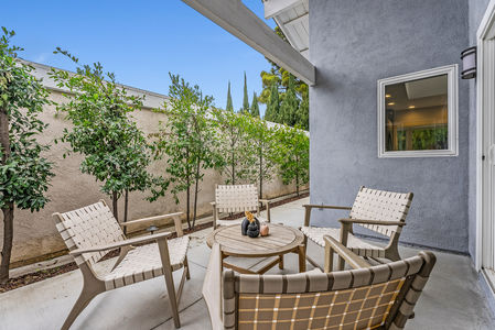 11_11981128_185806_185806-EI-111