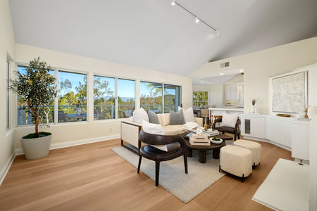 14_11970143_185385_185385-EI-114