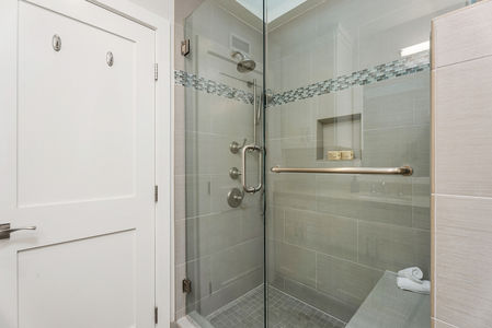 29_11981146_185806_185806-EI-129