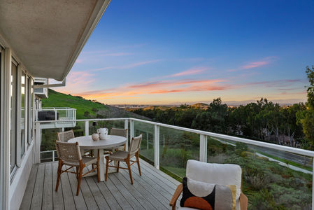 46_11970449_185385-EI-146