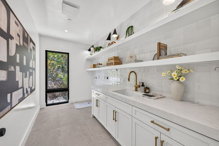 66-web-or-mls-60-1376 Tennis Club Dr