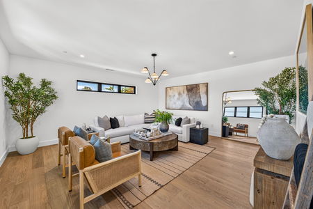 67-web-or-mls-61-1376 Tennis Club Dr