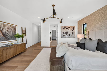 84-web-or-mls-79-1376 Tennis Club Dr
