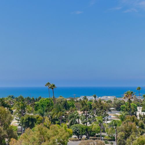 7111 Linden Terrace, Carlsbad, Ca 92111 92011