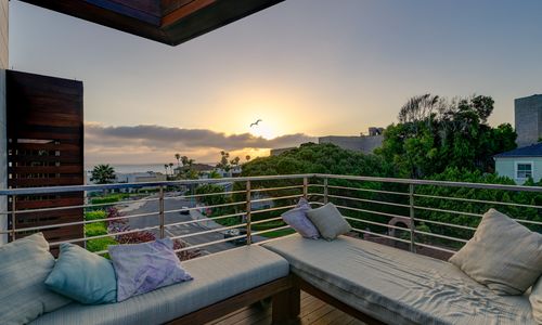 Luxury Lease Opportunity | 435 Ravina Street, La J…
