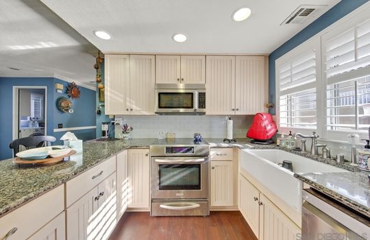 1352-palomar-place-vista-ca-62
