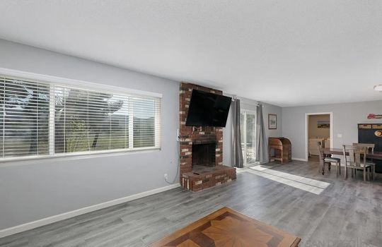 24567-adams-ave-murrieta-ca-9