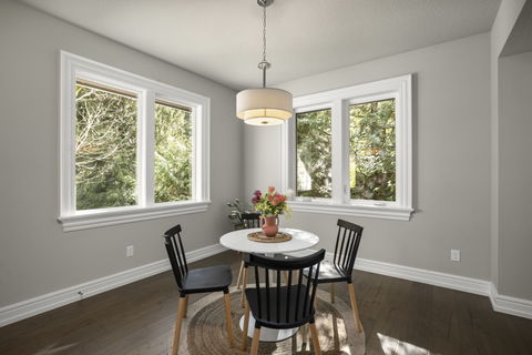 25-web-or-mls-3070-wembley-park-rd