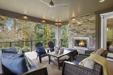 48-web-or-mls-3070-wembley-park-rd