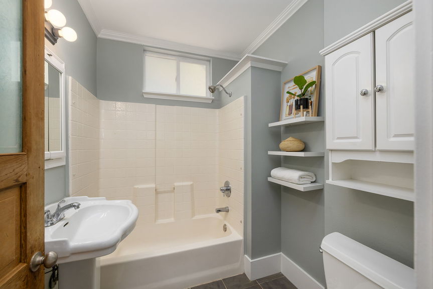 19-web-or-mls-5410-ne-16th-ave