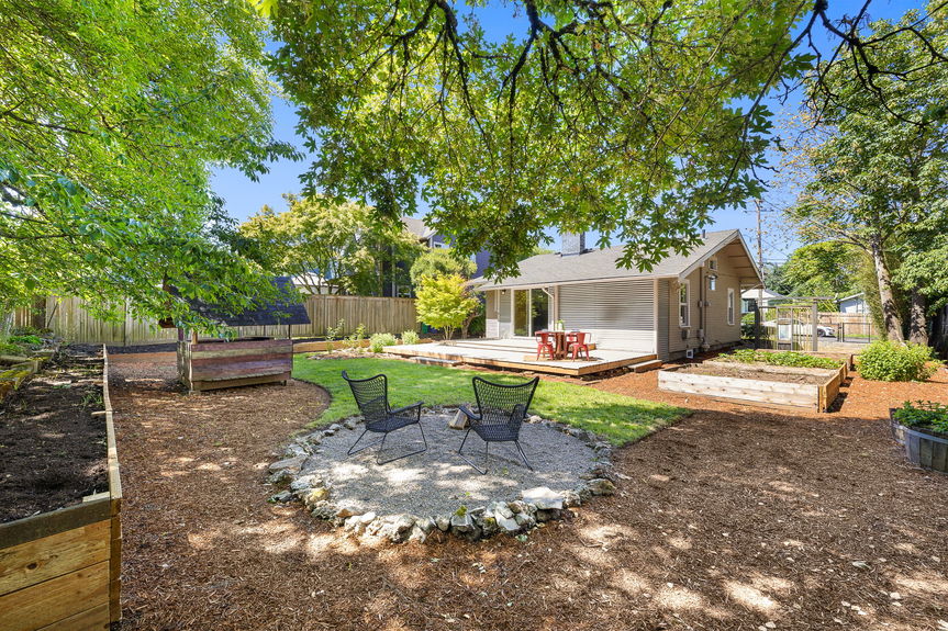 27-web-or-mls-5410-ne-16th-ave