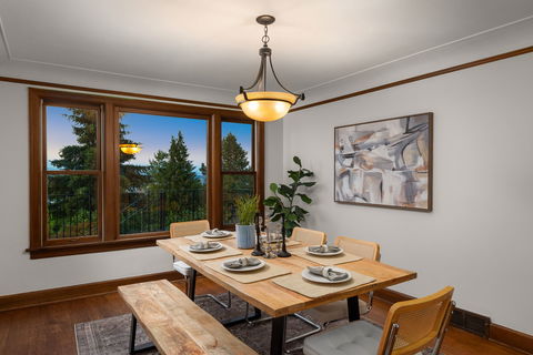 11-web-or-mls-366-nw-maywood-dr