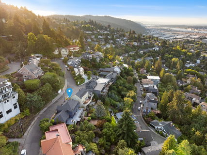 51-web-or-mls-366-nw-maywood-dr