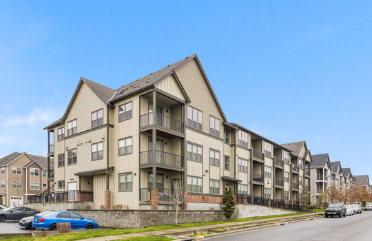 1-web-or-mls-16441-nw-chadwick-way-202