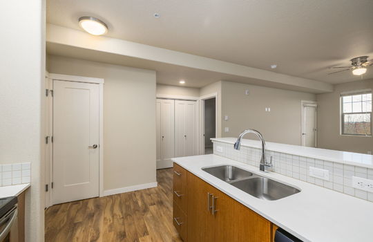 10-web-or-mls-16441-nw-chadwick-way-202