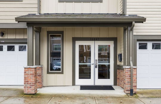 4-web-or-mls-16441-nw-chadwick-way-202