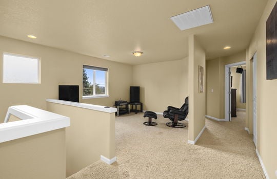 22-web-or-mls-15623-sw-raphael-ln