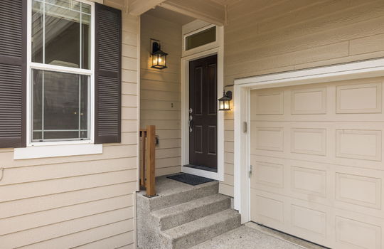 3-web-or-mls-15623-sw-raphael-ln