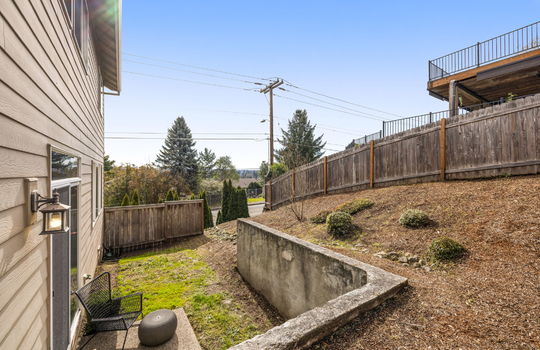 37-web-or-mls-15623-sw-raphael-ln