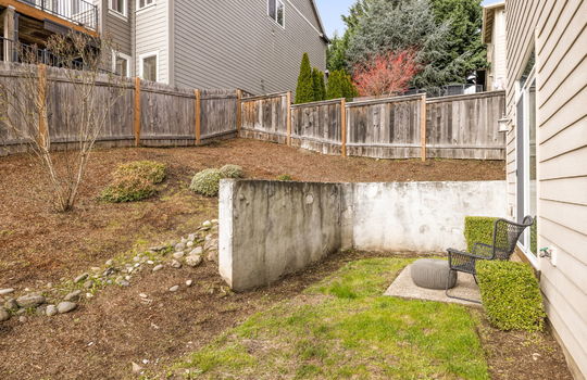 40-web-or-mls-15623-sw-raphael-ln