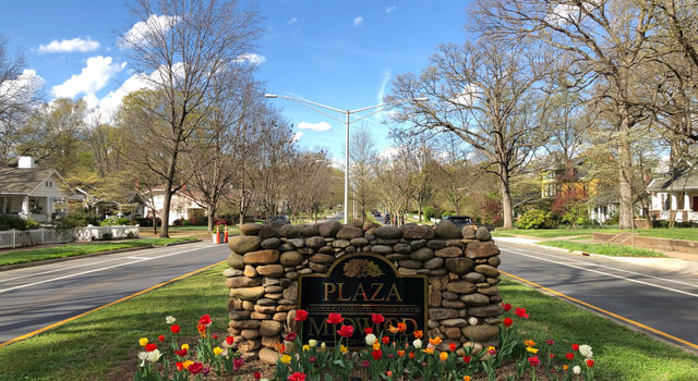 Plaza Midwood Sign