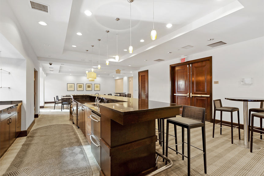 230 S Tryon | Hartis Property Experts