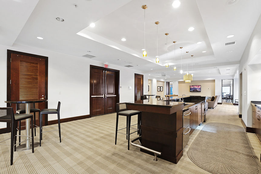230 S Tryon | Hartis Property Experts