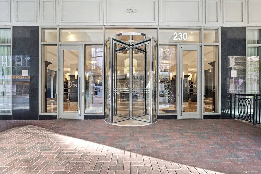 230 S Tryon | Hartis Property Experts