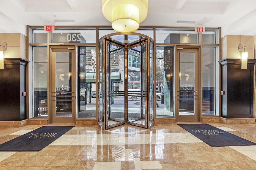 230 S Tryon | Hartis Property Experts