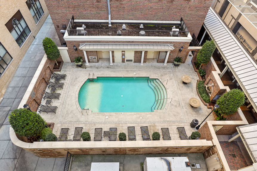 230 S Tryon | Hartis Property Experts