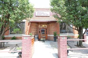 Thomas Street Tavern in Plaza Midwood – Charlotte NC | Hartis Property Experts