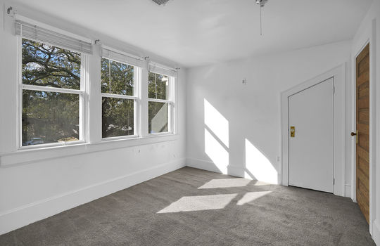 1709 River Rd-35