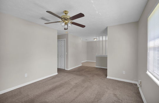 7-web-or-mls-4532 Jade Dr E_007