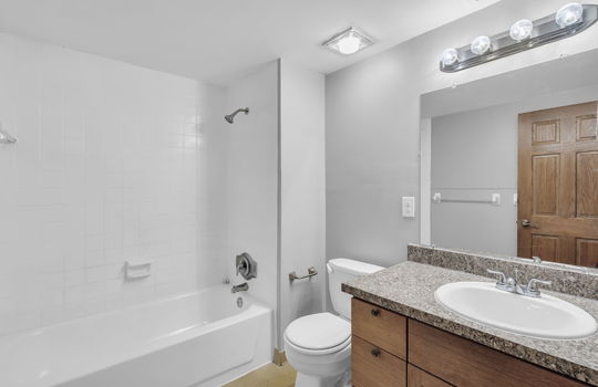 20-web-or-mls-7951 Los Robles_020