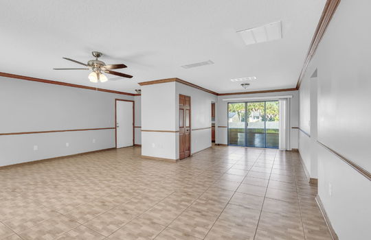 7-web-or-mls-7951 Los Robles_007