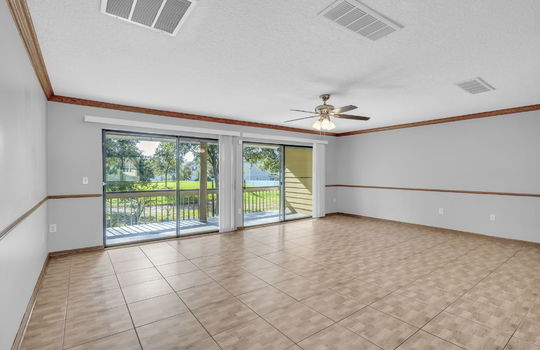 8-web-or-mls-7951 Los Robles_008