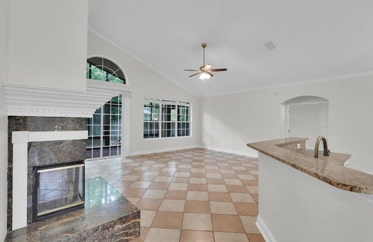 13-web-or-mls-9141 Spindletree_013