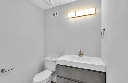 18-web-or-mls-2032 sandpiper Point_018